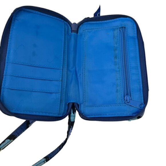 Vera Bradley Blue Flower Wallet Purse Wristlet COTTAGECORE Floral Compact - Picture 3 of 3